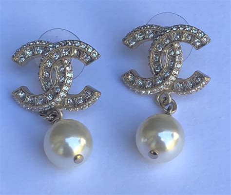 coco chanel faux pearls|Coco Chanel knockoff earrings.